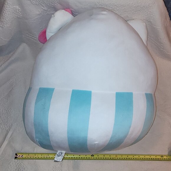 2024 Sanrio Giant SQUISHMALLOW (read) - Picture 10 of 14